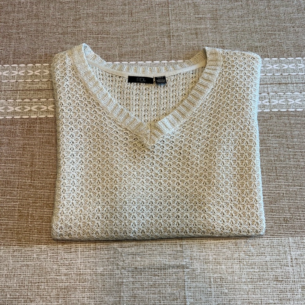 RDI 3/4 sleeve sweater with shimmer